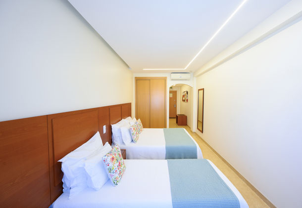 Triple Room_Hospedaria Recomeçar